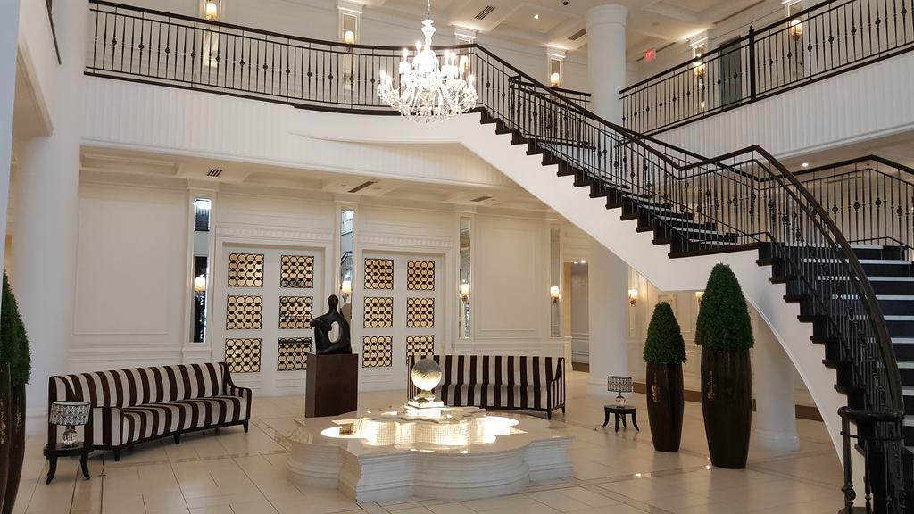 Kashaneh At Meridian Vaughan Exterior photo