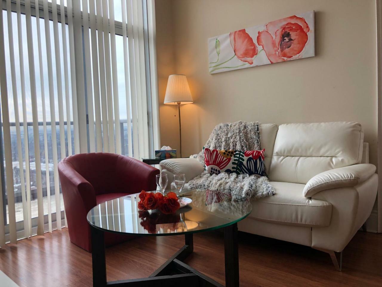Kashaneh At Meridian Vaughan Exterior photo