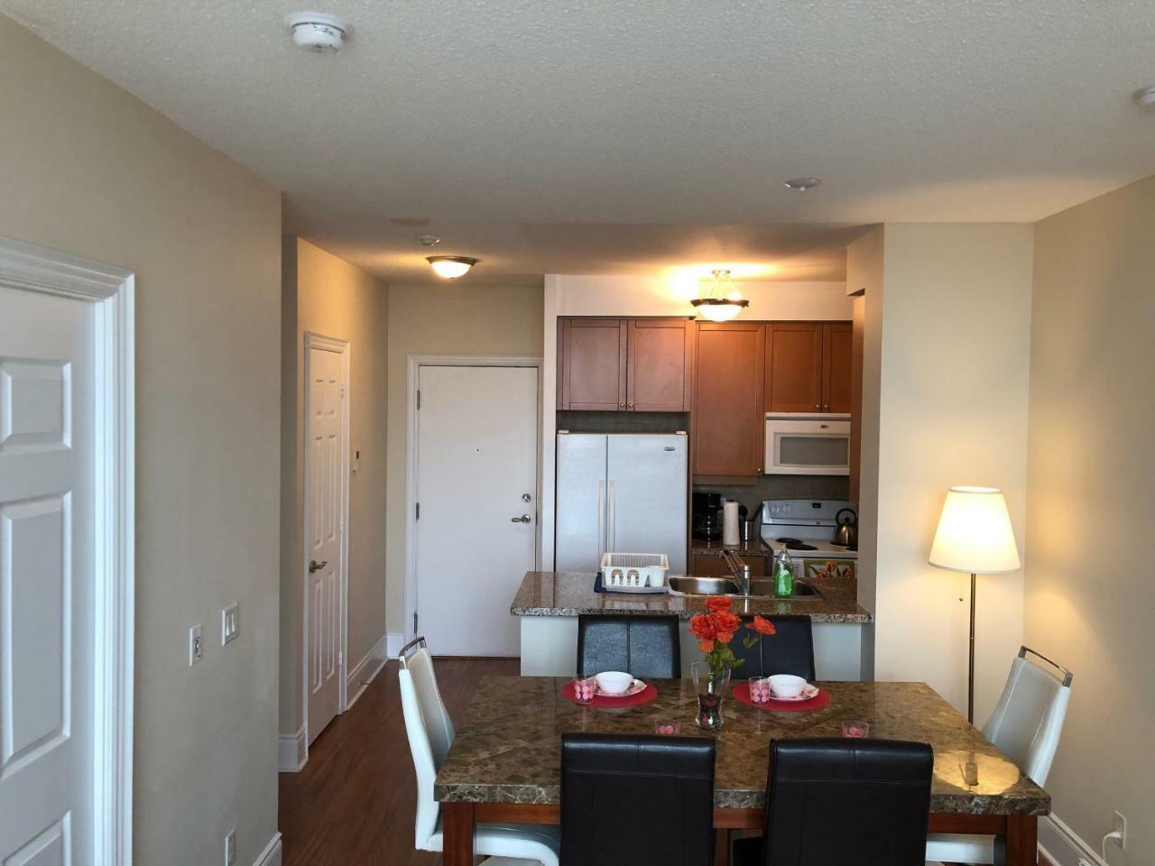 Kashaneh At Meridian Vaughan Exterior photo
